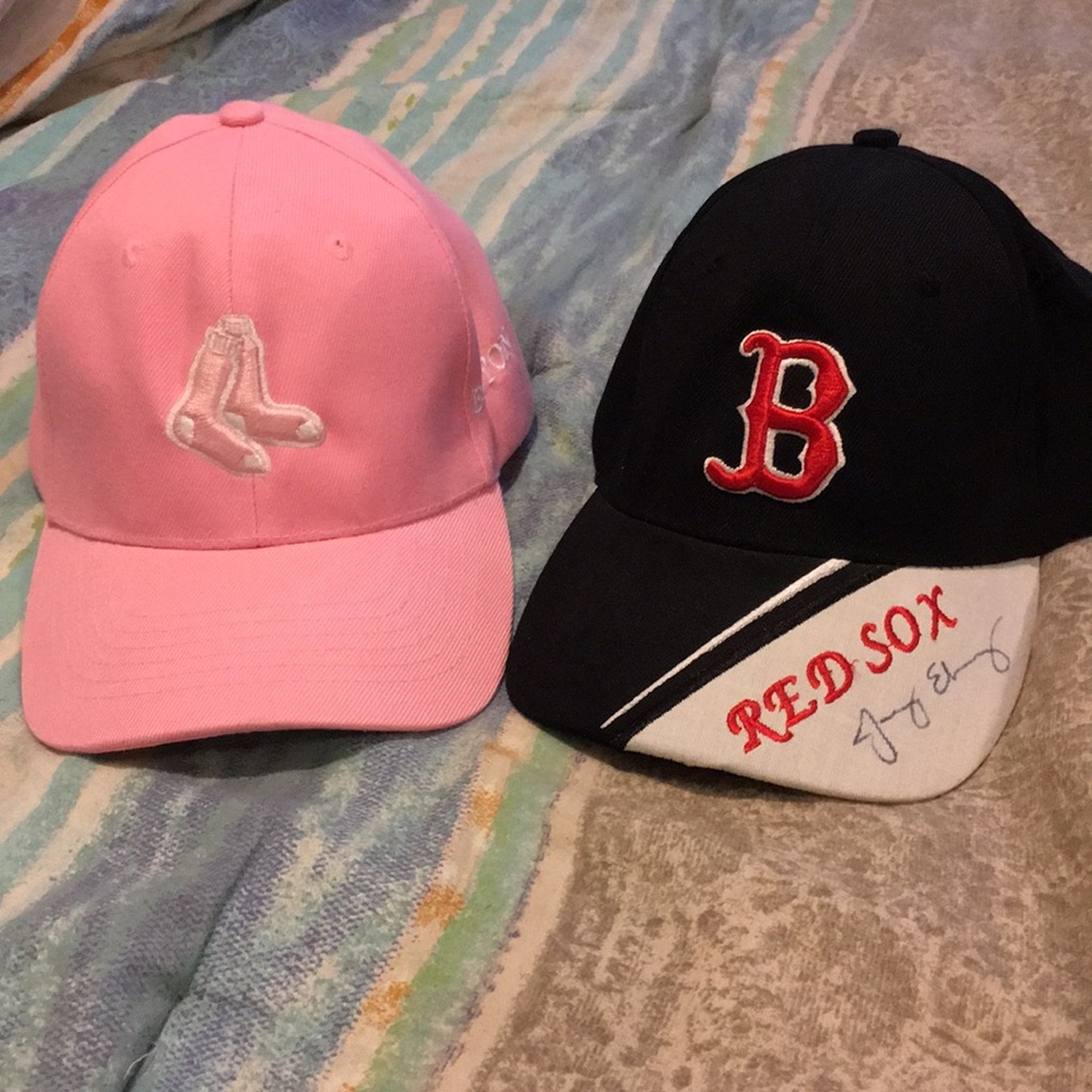 Set of two Red Sox hats